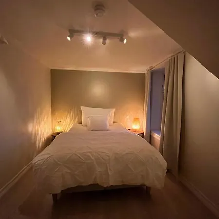 Apartment Bo I Historisk Bygning, Kort Vei Til Sentrum Trondheim