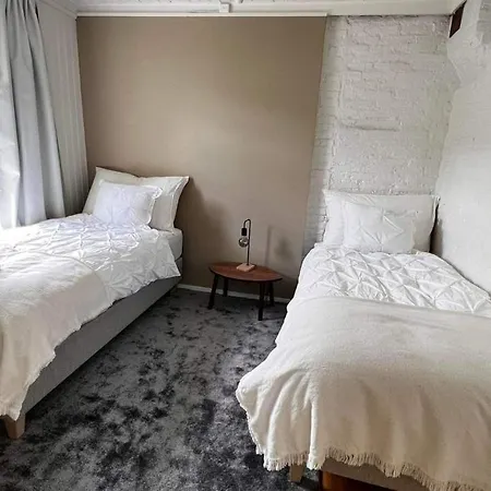 Apartment Bo I Historisk Bygning, Kort Vei Til Sentrum Trondheim